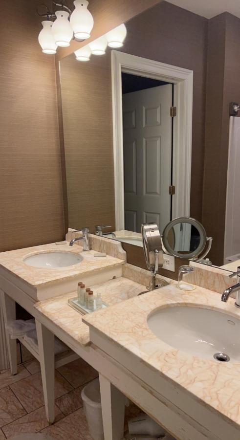Rocky River Inn New Milford Εξωτερικό φωτογραφία